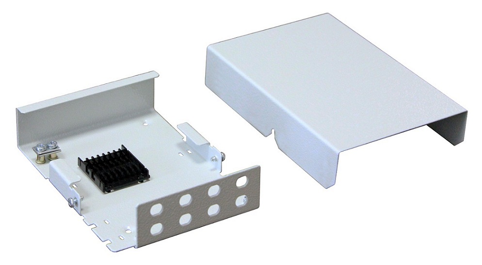 ШКО-НМк-8 FC Пустая коробка с панелью до 8 розеток в компл с пл хом (2 шт)
